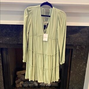 Forever 21 Green Long Sleeve Plunge Sundress